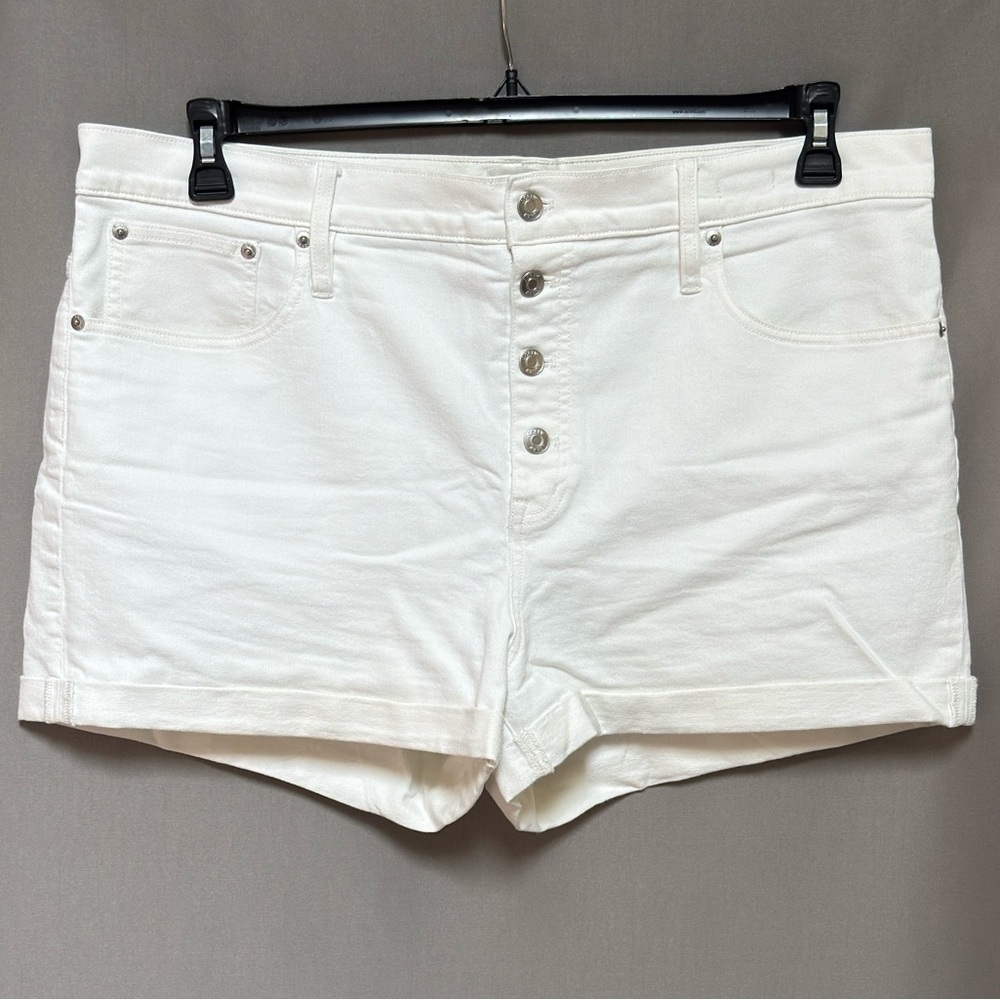 JcrewHigh-Waist White Button-Front Women’s Shorts